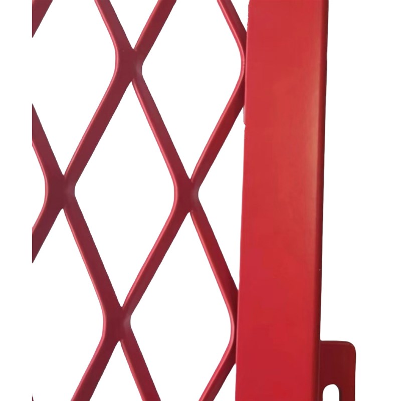 工业风商场吊顶钢板网菱形拉伸网餐厅铁艺隔断酒吧镂空吊顶网片