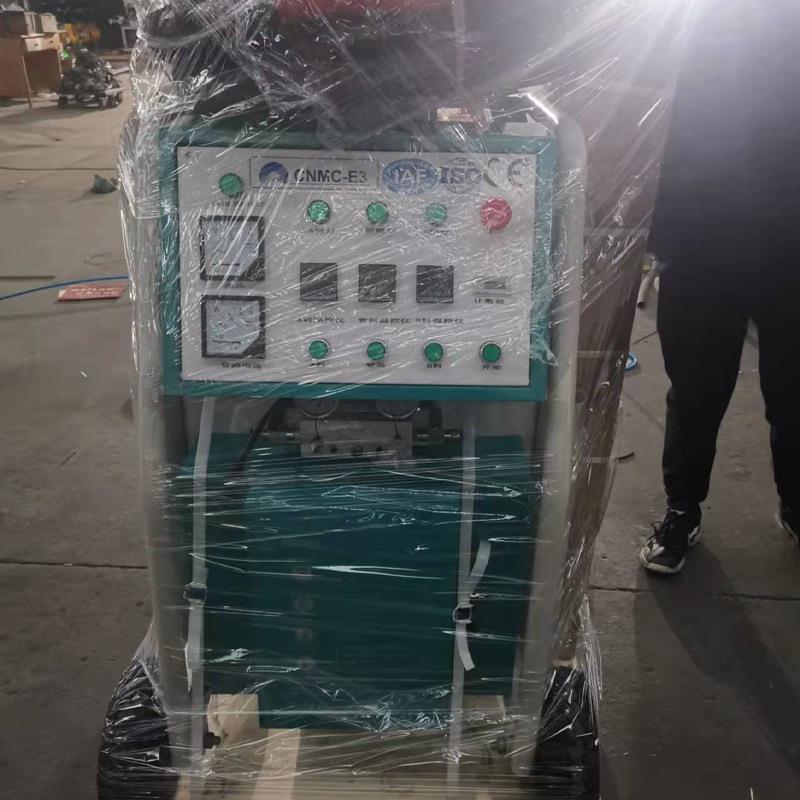 压泡喷涂机双组份聚氨喷涂浇注高机现货冷库保发温隔热ROT喷酯涂