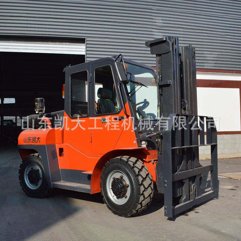 越野叉供车厂家货3吨4吨四驱四轮后转UCD向柴油车工地装卸叉搬运
