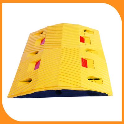 纯度橡胶减速带鱼垄尾家纹减速带高LH-JSD-1优质道路减速交通设施