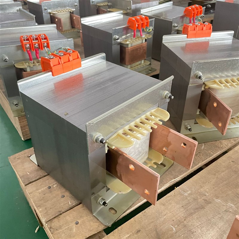 单相大电流电炉加热变压器超低压3V华电沪勇 厂家生产 质量保证