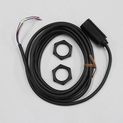 东莞SMT配件耗材供应厂商出售E3FA-DN12感应器SMT贴片机的机器用