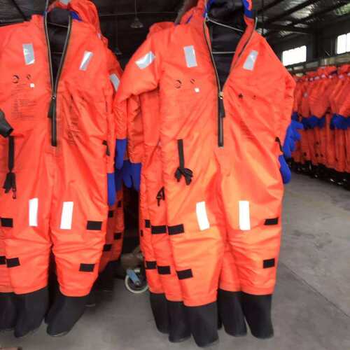 供应 DBF-I型浸水保温服批发防寒救生服船用保温服救生服