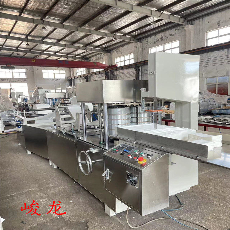 峻龙做家用餐巾纸无尘纸折叠机一次性无纺布足浴毛巾机器厂家
