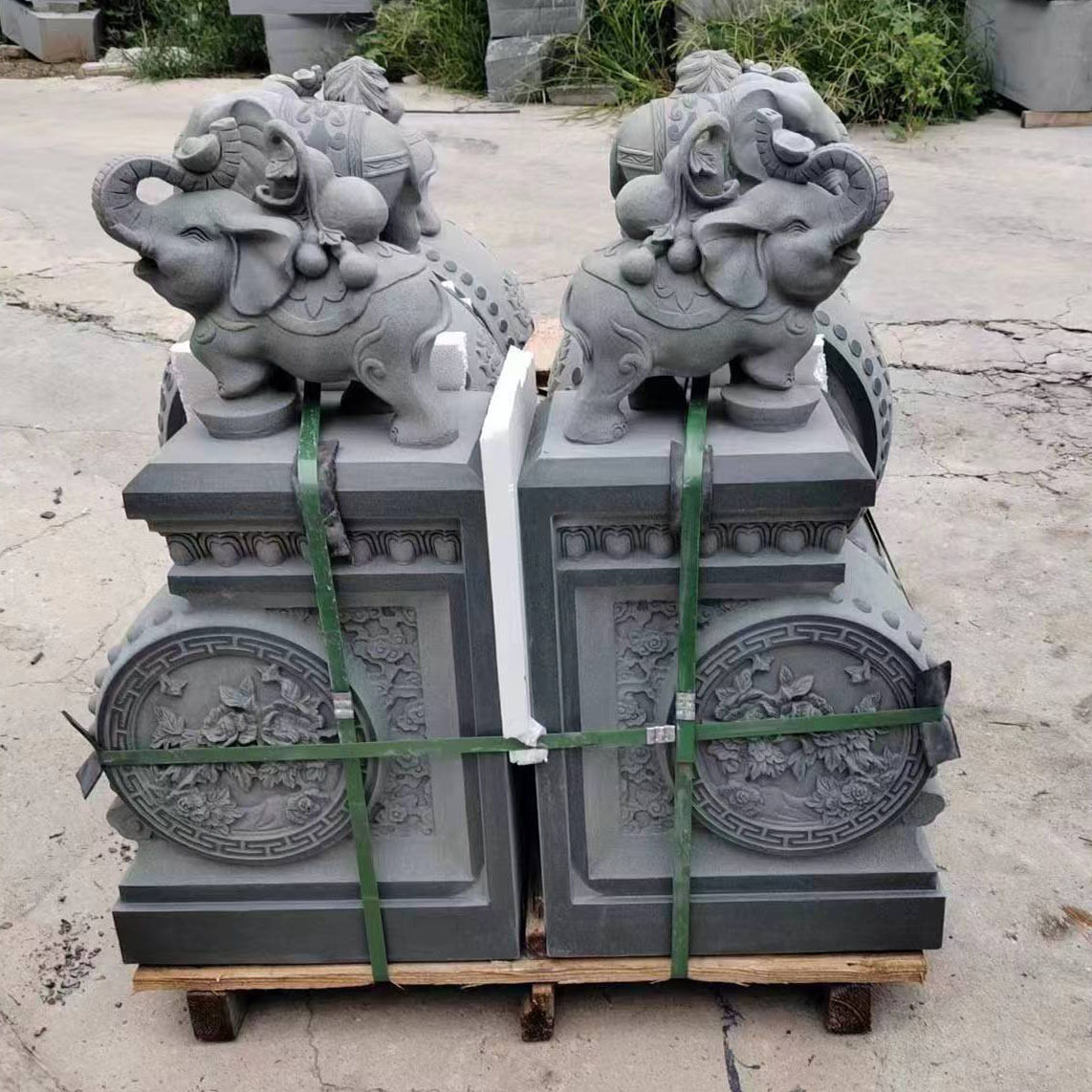 青石仿古石雕抱鼓石一对狮子麒麟门墩石鼓中式别墅大门门口做旧