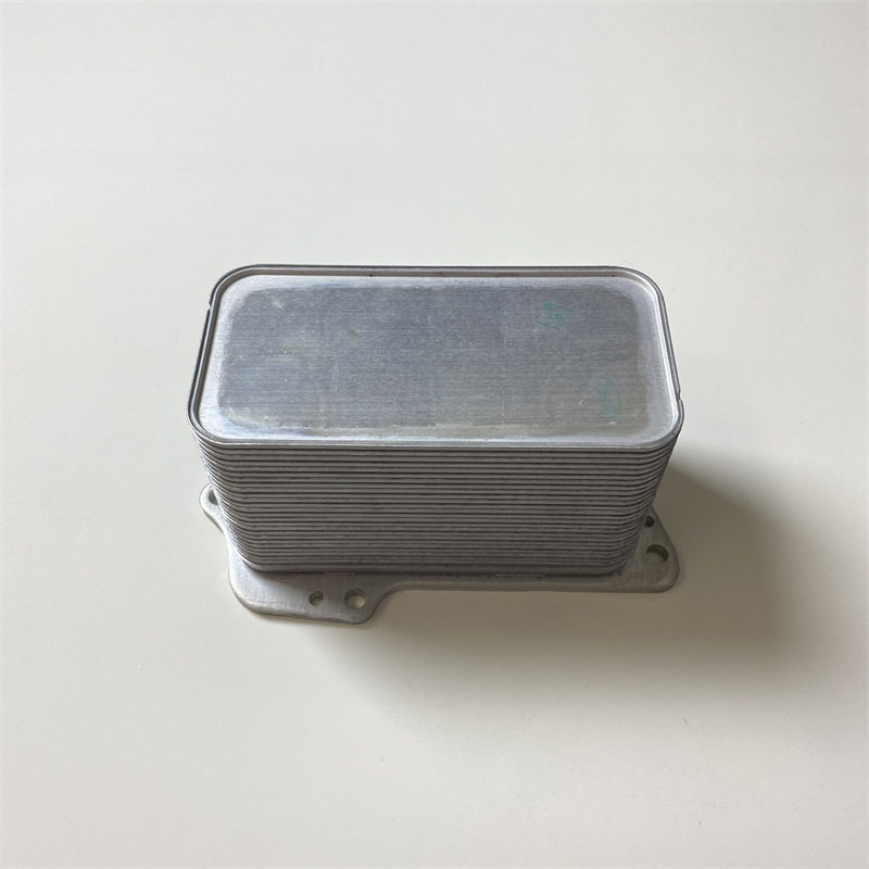 STZT11428583901机油冷却器适用于宝马机油发动机散热器防漏