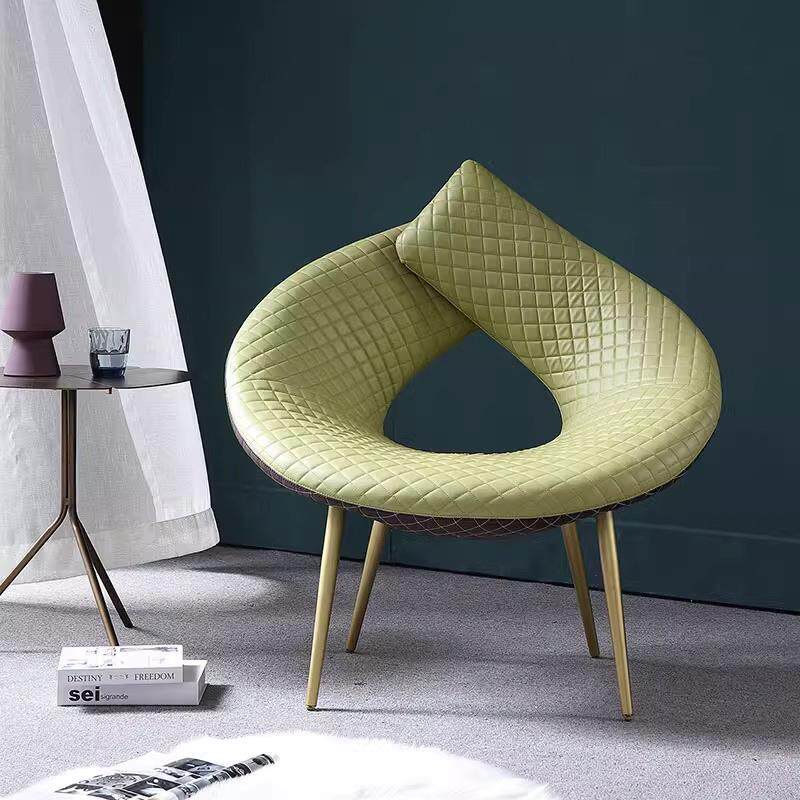 轻奢极简异形创意休闲椅设计师风格田螺椅北欧客厅阳台懒人沙发椅