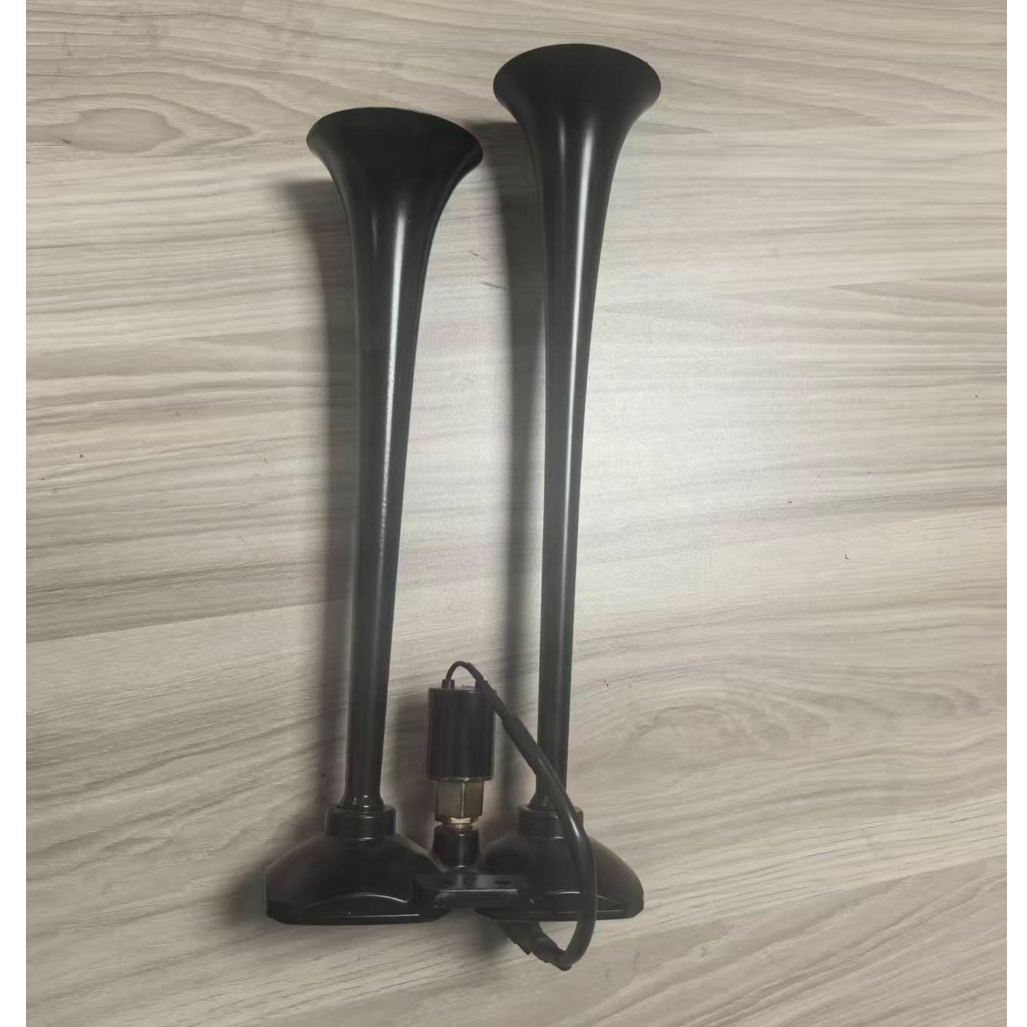 货车气喇叭12v24v小斯堪尼亚声喇叭金属双音双管改装爆响乐音喇叭