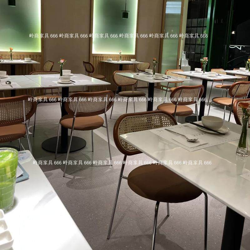 实木简约休闲餐厅奶茶店复古藤编坐垫靠背餐椅奶茶店洽谈桌椅组合,节庆用品/礼品,新娘配件,淘宝优惠券,粉丝福利购,淘宝优惠卷
