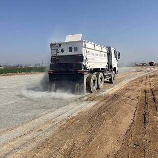 路面施工罐装 撒料车灰料撒灰设备 水泥撒布机12方一体式