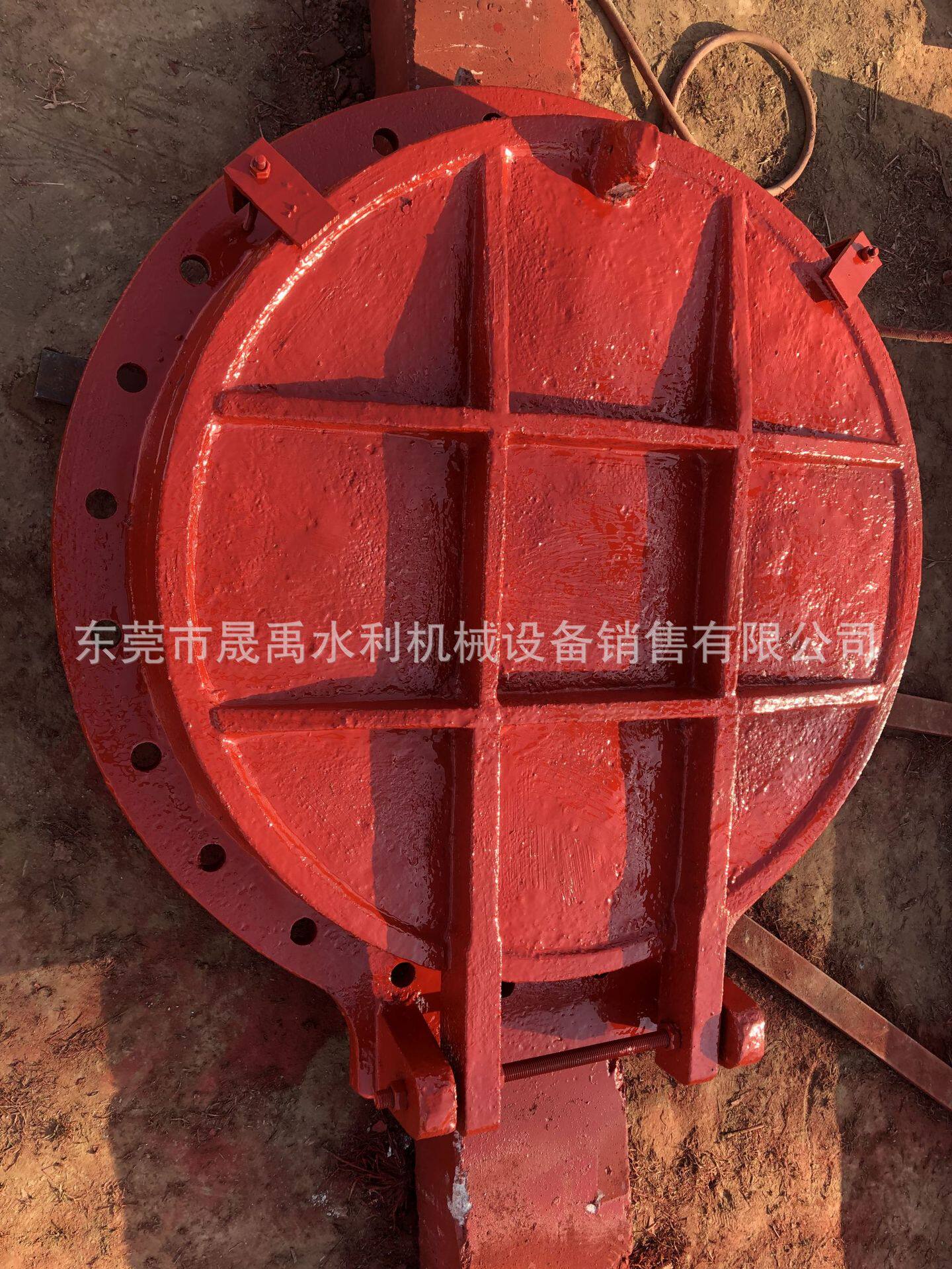 广东工厂直销铸铁拍门玻璃钢拍门可用于泵站出水口管道箱涵排水口