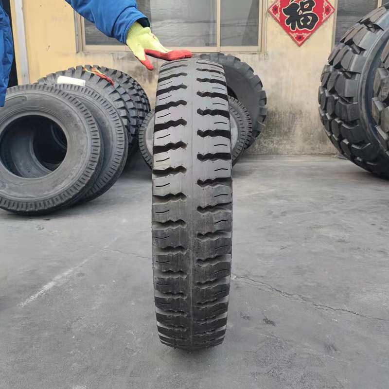 卡货车轮胎750-16LT尼龙羊角花纹轻卡农业车加厚加重工程机械轮胎