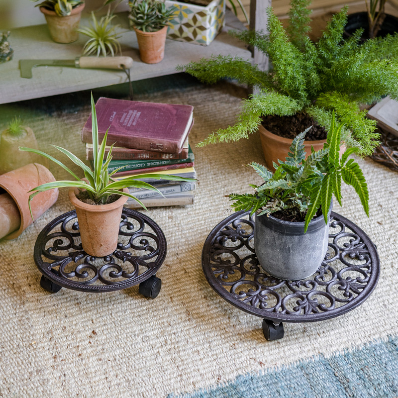 北欧创意轻奢圆形花盆托盘铸铁园艺底座花盆底盘移动托盘万向轮
