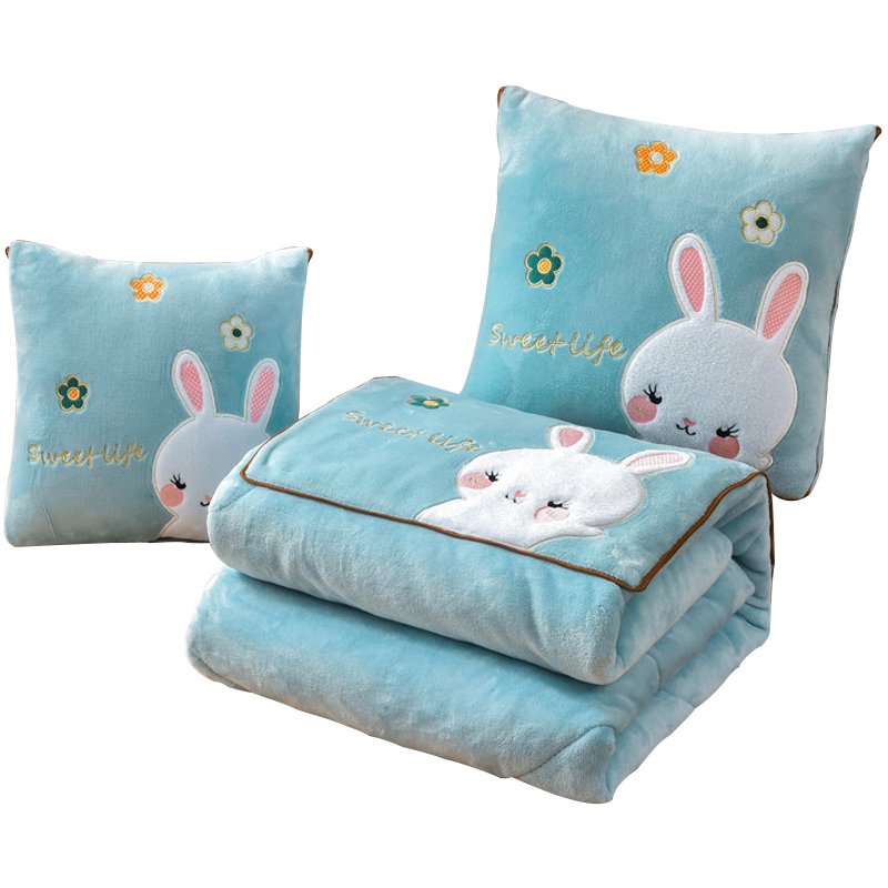 加厚抱枕被子两用二合一牛奶绒空调毯枕头多功能午V睡办公室汽车