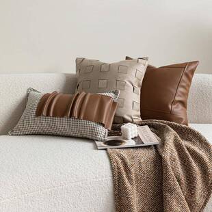 侘代寂现轻抱枕沙发客厅高级感棕MLW咖棉麻别色墅样板间奢靠枕腰