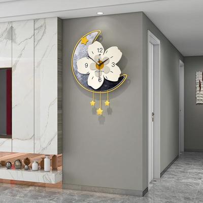 新款约挂钟轻奢现代家用时尚钟客厅创意简厅时钟挂墙餐22301高级