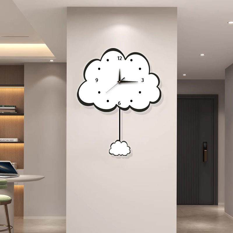 新款北欧风格云朵时钟表客厅家用摇摆挂钟亚克力钟表静音