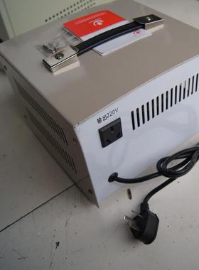 22V小型压器SVC-2kva03kva05SVC/TND-000W稳家用全自动交流稳压器