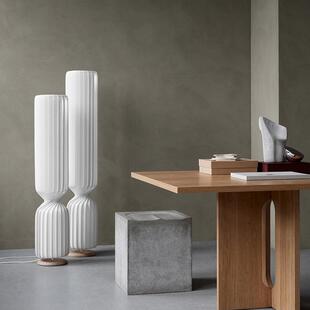 日式布艺立式地灯现代简约诧寂风书房客厅房间卧室民宿白色落地灯