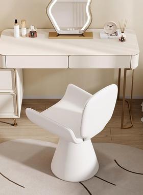 奶油化妆凳68974卧室梳妆凳子法台式公主椅轻奢美甲脑电椅靠背餐