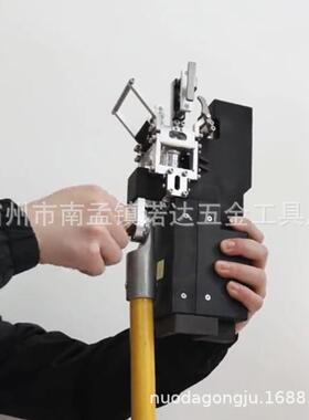 10kV绝缘架线力智能线夹安装空作装25-3-14置电架空配网带电业作