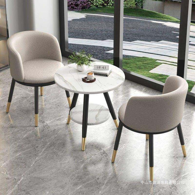 轻奢阳台VQP创桌椅件套红一桌两椅意休闲桌简约接待圆网桌套装三,包装,电子元器件包装,淘宝优惠券,粉丝福利购,淘宝优惠卷