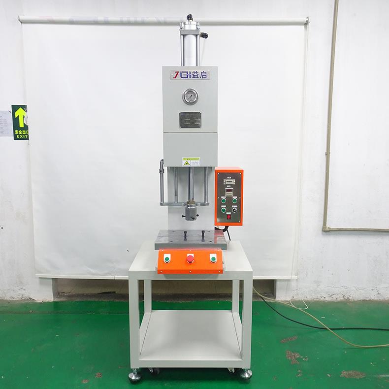 T0T小型压机设备气动气液冲5FRD床桌上式空压增机冲孔气压动压1机