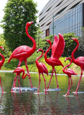 户林外仿火烈鸟雕火烈鸟庭雕塑玻璃钢动真物装饰花园景观院水池塘