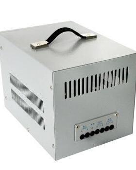 厂家供单相000w高2精度全自动SVC-2000交流稳压器电脑冰箱直家用2