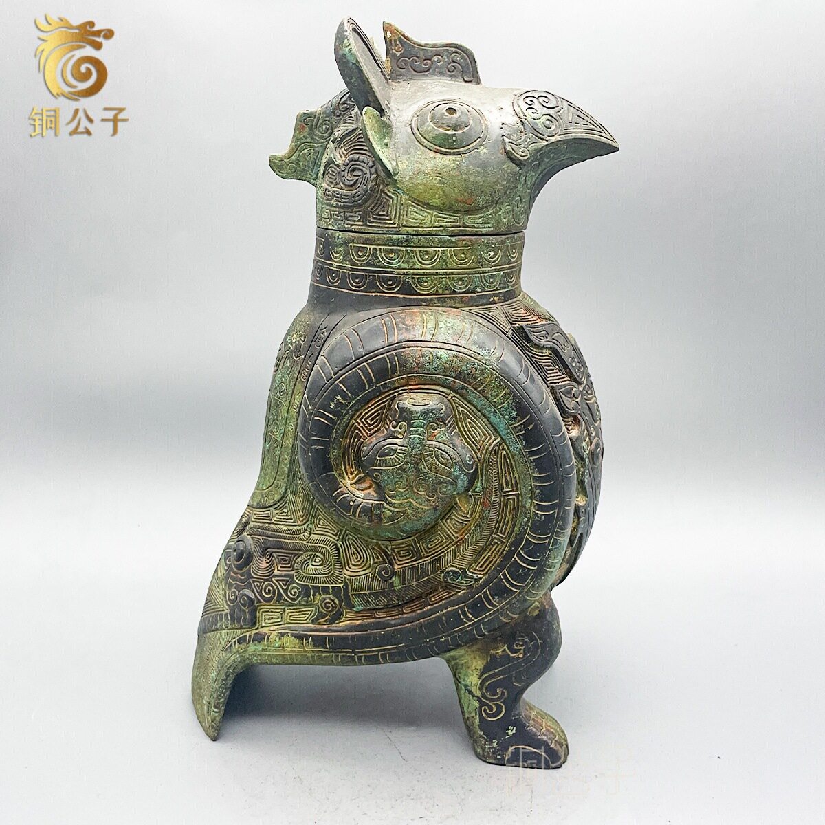 西周龙纹鸮尊仿古青铜器酒器工艺品猫头鹰造型青铜器摆件收藏古玩