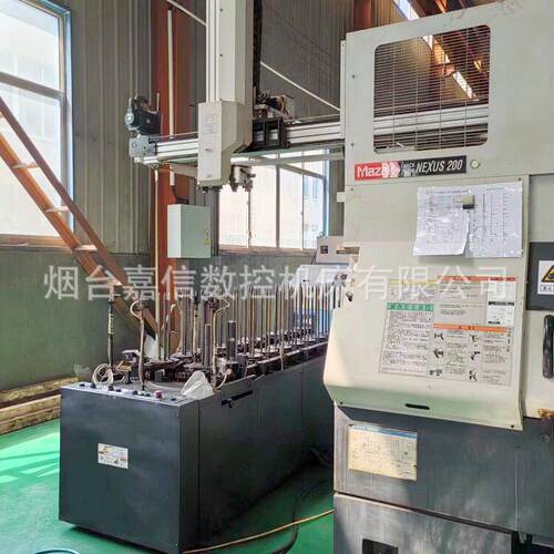 数控机床机械加工二手卧式车床马扎克QTN200自动上料自动送料切削
