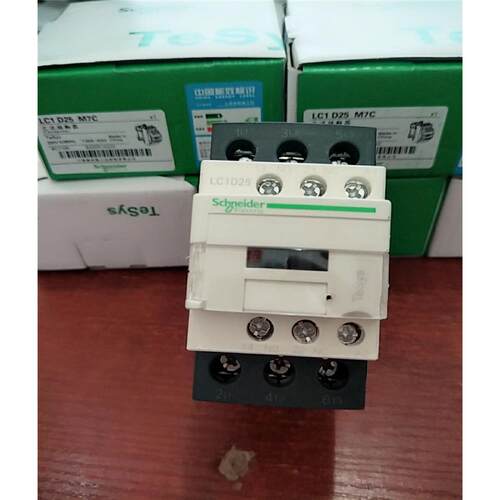 交流接触器LC1-D32M7C