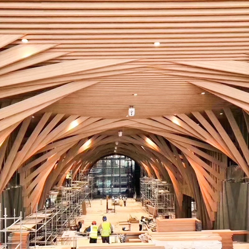 弧形凹槽铝合金方通天花吊顶木纹铝格栅酒吧商场造型波浪铝型材板