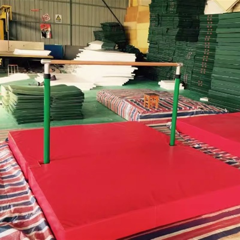 少儿体操训练器材儿童单双杠保护垫吊环架子体智能平衡杠