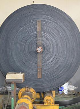 厂家现货尼送龙输送带耐耐热磨橡TWT胶传输带工业挡边输带