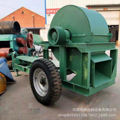 家具厂下脚料锯末粉碎机 竹子果树移动粉碎机 圆木粉碎机粗细可调