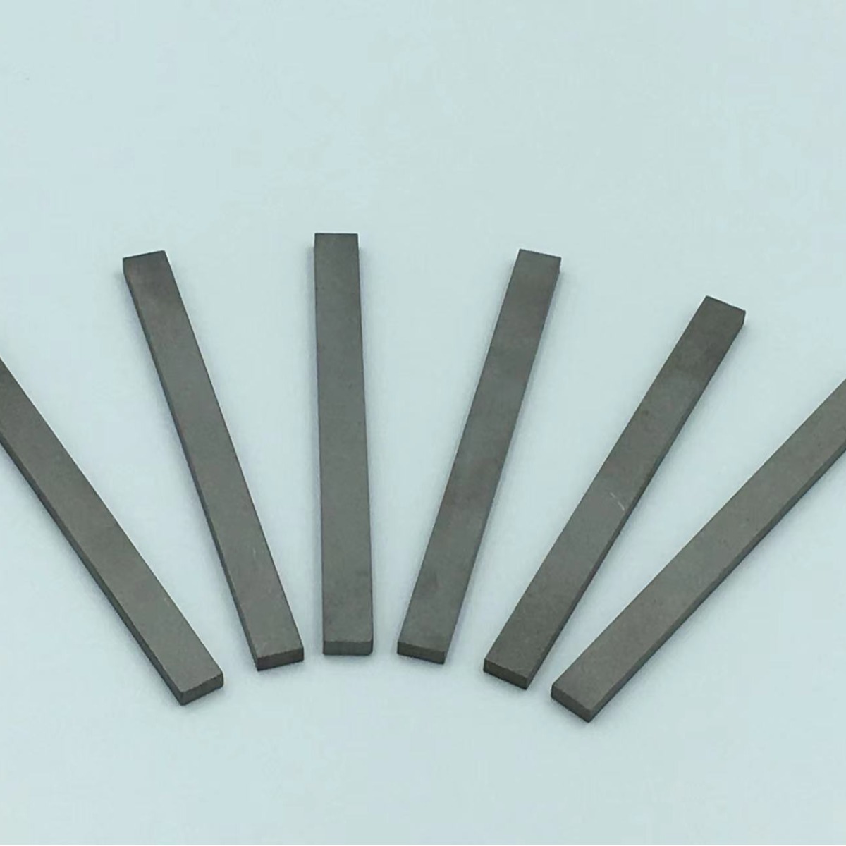 厂家供应YG8硬质合金长条 耐磨钢条钨钢木工刀条钨钢长条高硬度