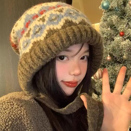 Spring, autumn, and winter women's warm hats