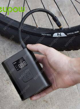 跨功境无线车汽载充气泵智能充停61548大率车轮胎打气泵可照明