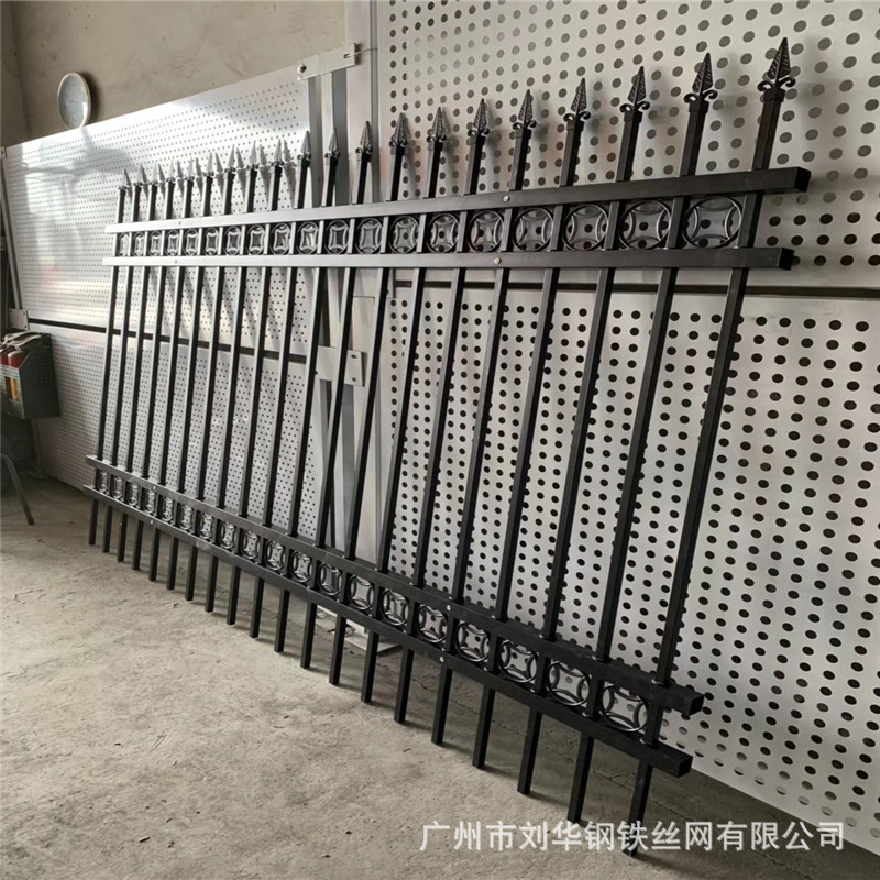广州工厂锌钢镀锌围墙护栏现货