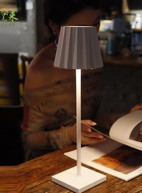 leBC1037充电酒吧台床灯触摸光调餐桌灯装饰d台灯卧室头小夜灯
