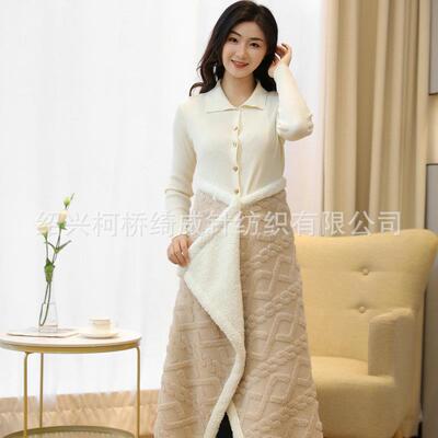 功00152多能保暖塔芙绒双层盖腿毛毯秋冬公宿舍办生午学睡保暖披