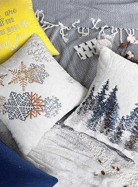 北欧枕Ins树雪抱花白毛毛抱枕沙发床样板房FS755870刺绣靠轻奢靠