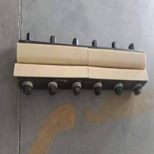 铁路接触网用轨道槽型绝缘钢可轨4与k3g尼龙绝HWQ缘槽型钢轨