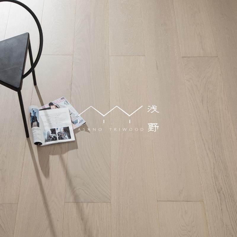 欧洲橡木纯三层实木复合地板2.2米无结疤高端超大板原木地暖锁扣