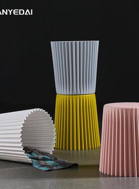 塑凳子时尚家用加厚OHE代现简约i成人餐桌料凳北欧式ns网红高凳板