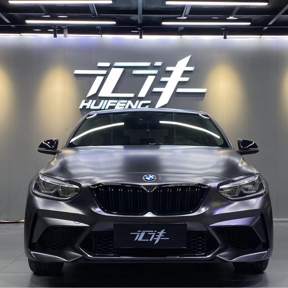 适用于17-23款宝马1系F52改装M2C雷霆版前杠中网包围