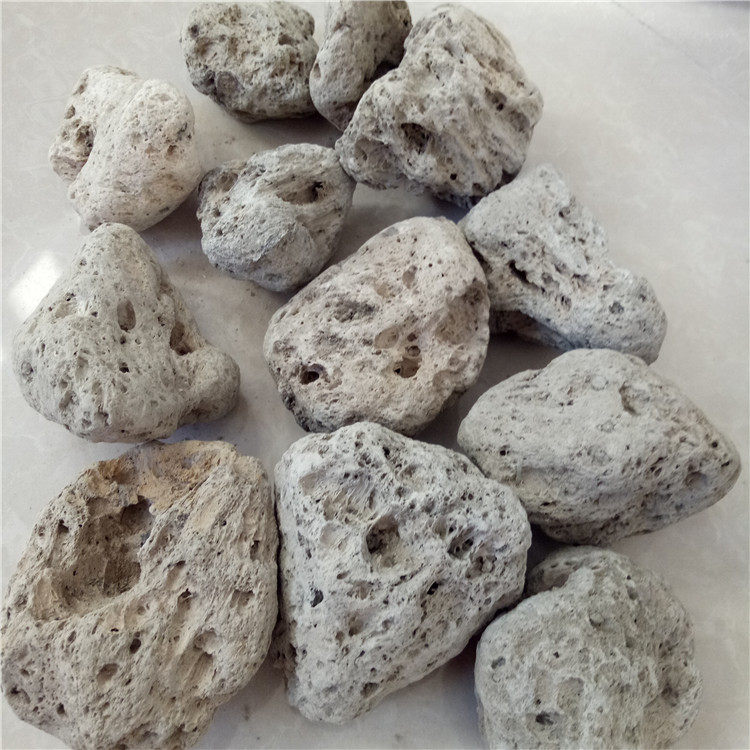 供应各种型号白色浮石轻石水洗浮石火山石