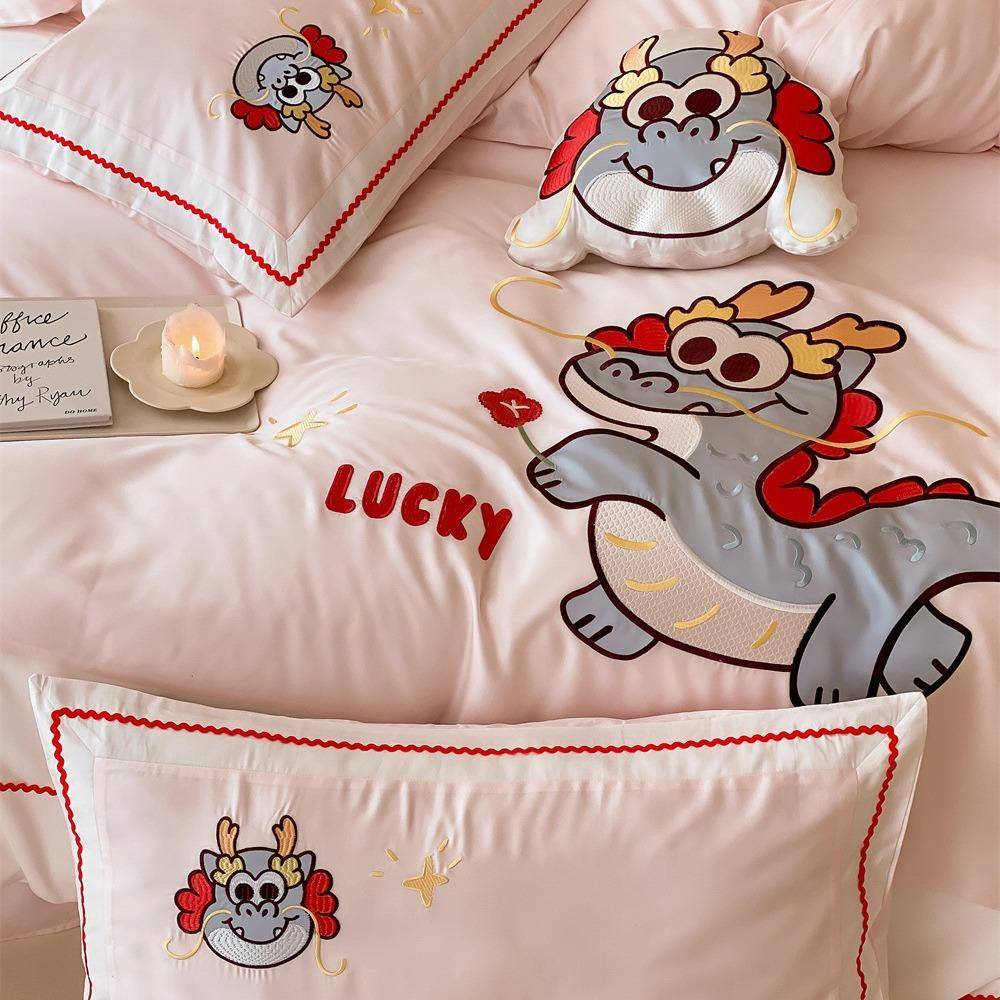 品小萌龙可爱春夏天丝刺棉绣织带被单床笠款童卧62GR4Xe儿室床上