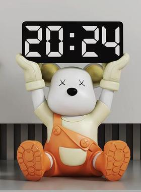 现创意闹钟代背带新熊摆件家居入户玄关客厅电视柜乔装NIX饰居迁